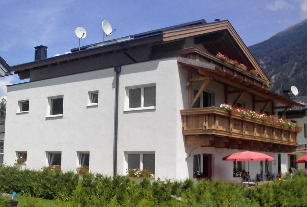 Appartment Christine Längenfeld Exterior foto